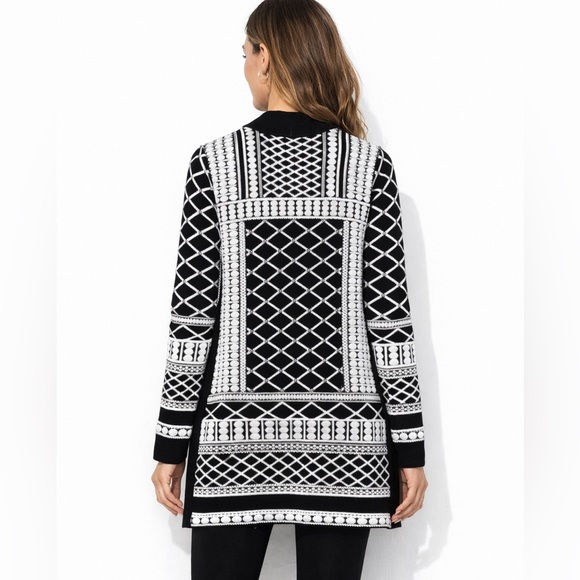 Cashmere Hand Beaded Sweater The Marlah - Picture 2 of 9